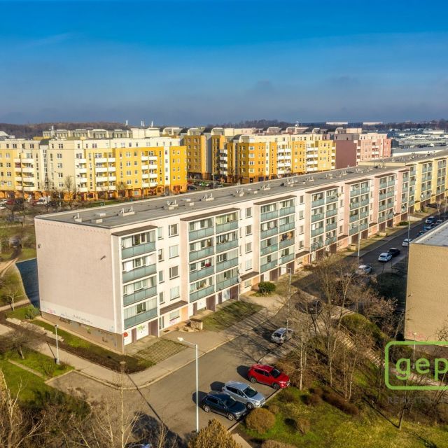 Fotografie nemovitosti - Prodej dvougeneračního bytu 4+1,98 m2,  lodžie, klid,  Františkova ul., výborná dostupnost metro B